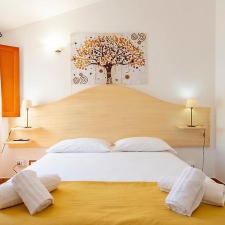 Hotel Marie Claire Ланузеи Екстериор снимка