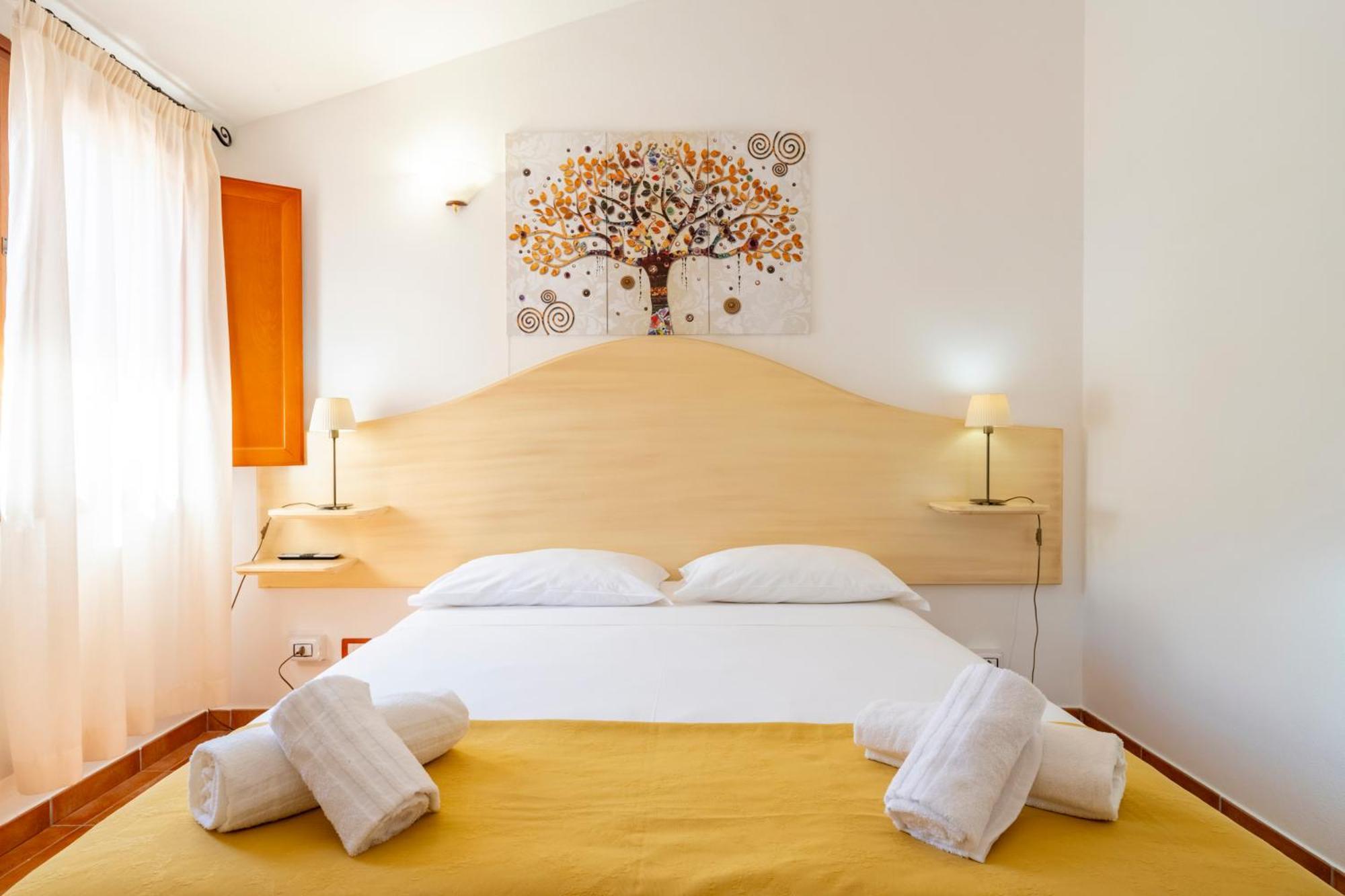 Hotel Marie Claire Ланузеи Екстериор снимка